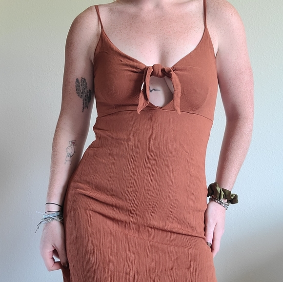 EUC F21 Summer Dress - Picture 8 of 10